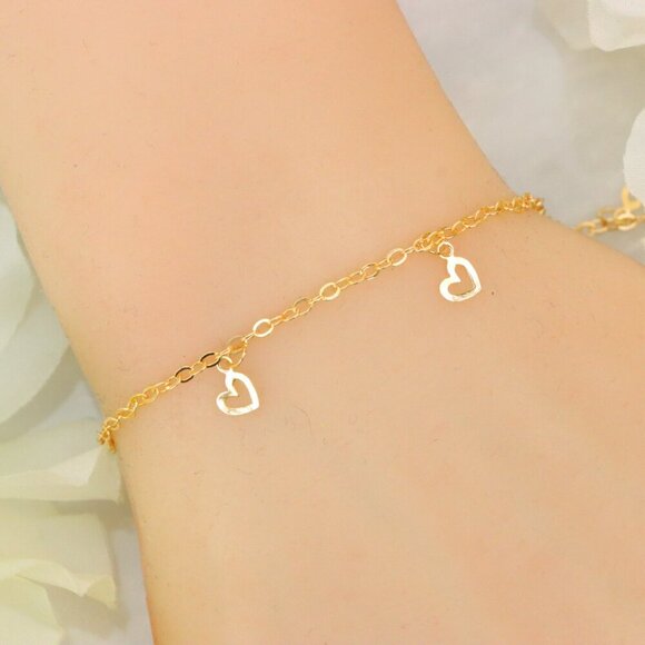 "Minimalist Bracelet, Sleek & Modern Design, Women’s Fashion, YC110269-B - Picture 1 of 10